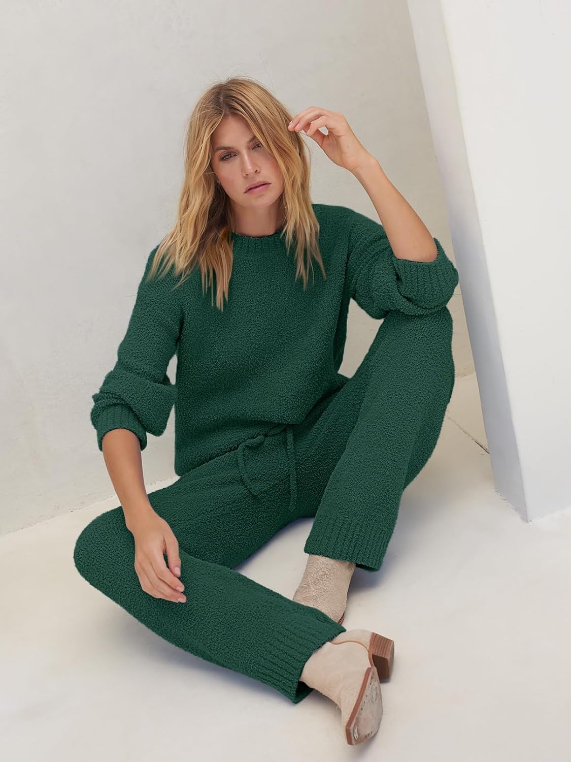 image:imageMEROKEETY Womens Cute Fuzzy Lounge Set Cozy Fall PajamasGreen