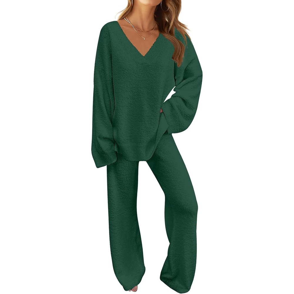 image:imageMEROKEETY Womens Fall Fleece 2 Piece Outfits Pajama Lounge SetsGreen